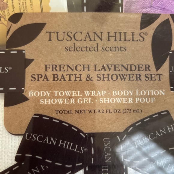 Tuscan Hills Selected Scents French Lavender Spa Bath & Shower Set - Picture 4 of 10